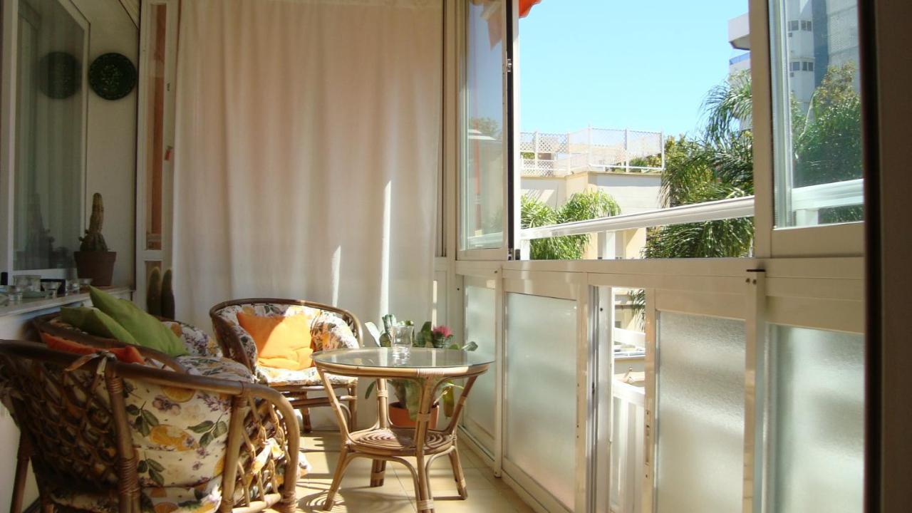 Apartament Apartamento La Carihuela - Urb. Eurosol Torremolinos Zewnętrze zdjęcie